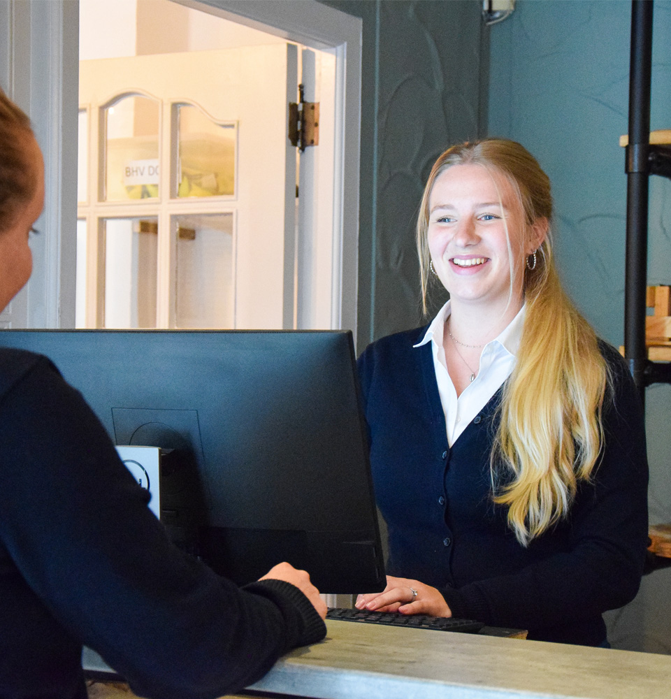 Receptie - Veluwe Hotel de Beyaerd (check-in).jpg